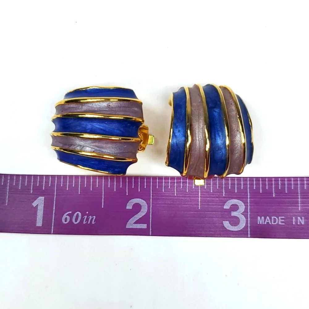 N/A vintage blue